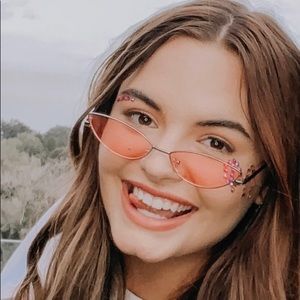 Meet your Posher, Miranda